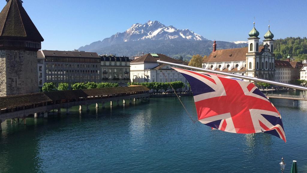 Hotel Pickwick And Pub "The Room With A View" Lucerna Exterior foto